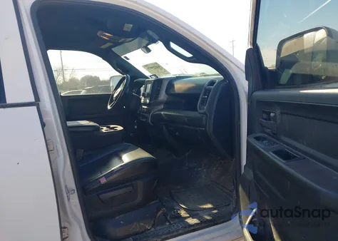 2022 Ram 2500 Tradesman 4X4 6'4 Box from USA, damaged, VIN 3C6UR5CJ2NG130977